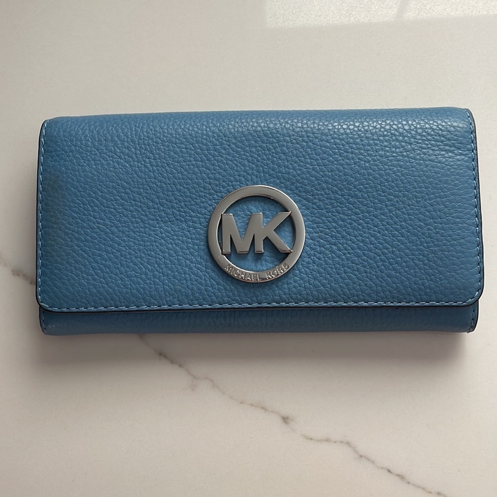 Michel Kors wallet